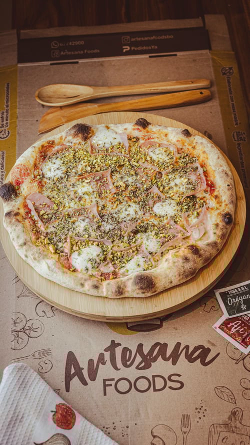 PROSCIUTtO E PISTACHO