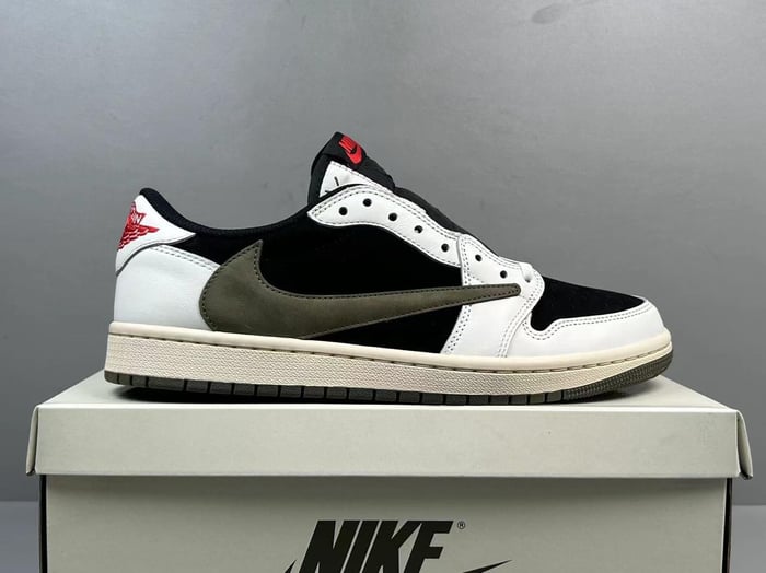 Jordan 1 Low Travis scott