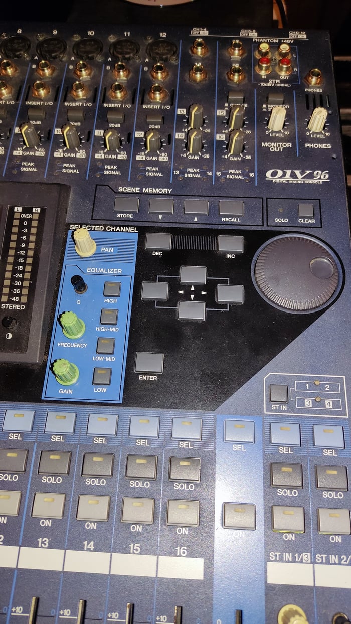 Consola digital Yamaha 01v96vcm 16ch 