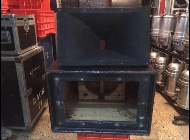 Sistema de Audio Turbosound